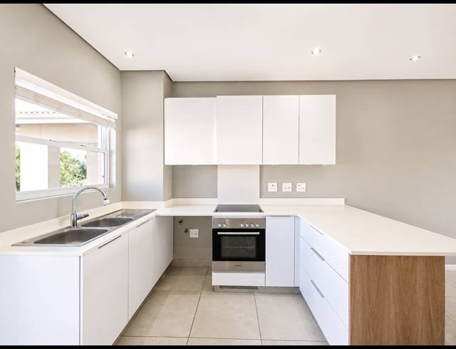 3 BEDROOM APARTMENT FOR SALE IN BALLITO CENTRAL